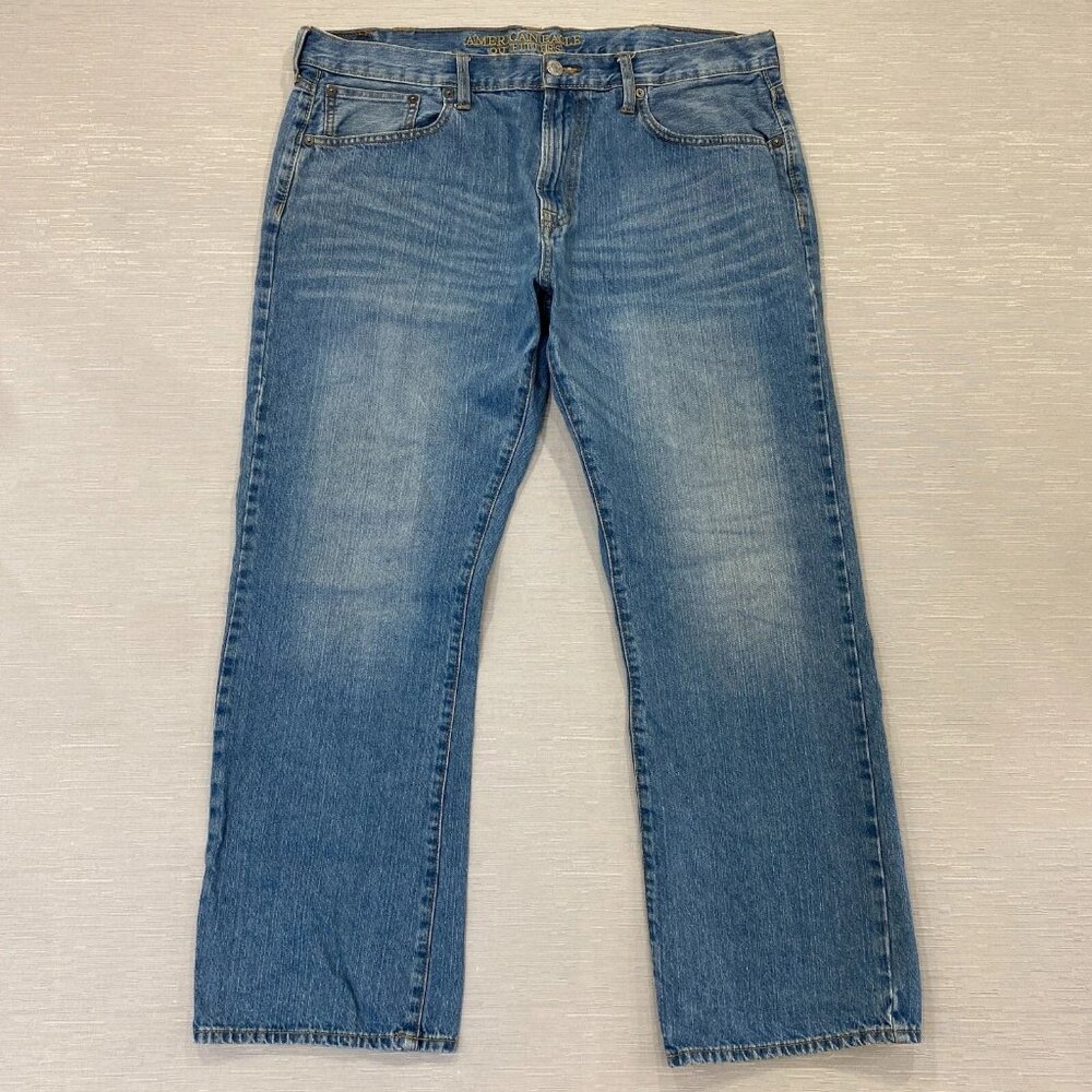 American Eagle Jeans Mens 38 x 30 Original Boot Medium Wash Denim Pants Bootcut